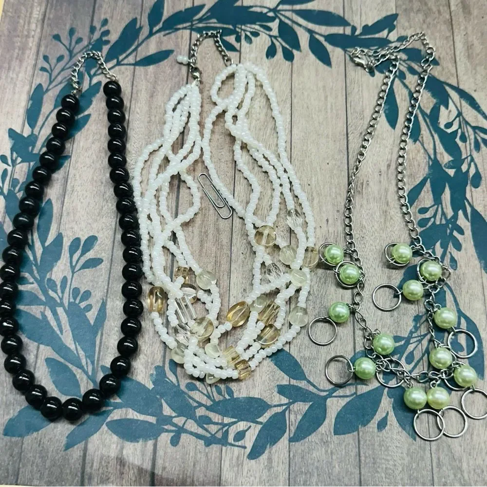 Beaded Necklace‎ Bundle B5